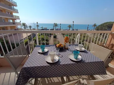 Le Méditerranée - Apt 2 pièces vue mer à 40 m : photo 7