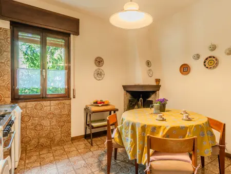 Appartement Mariarosa à Dongo, vue lac à 400 m : photo 10