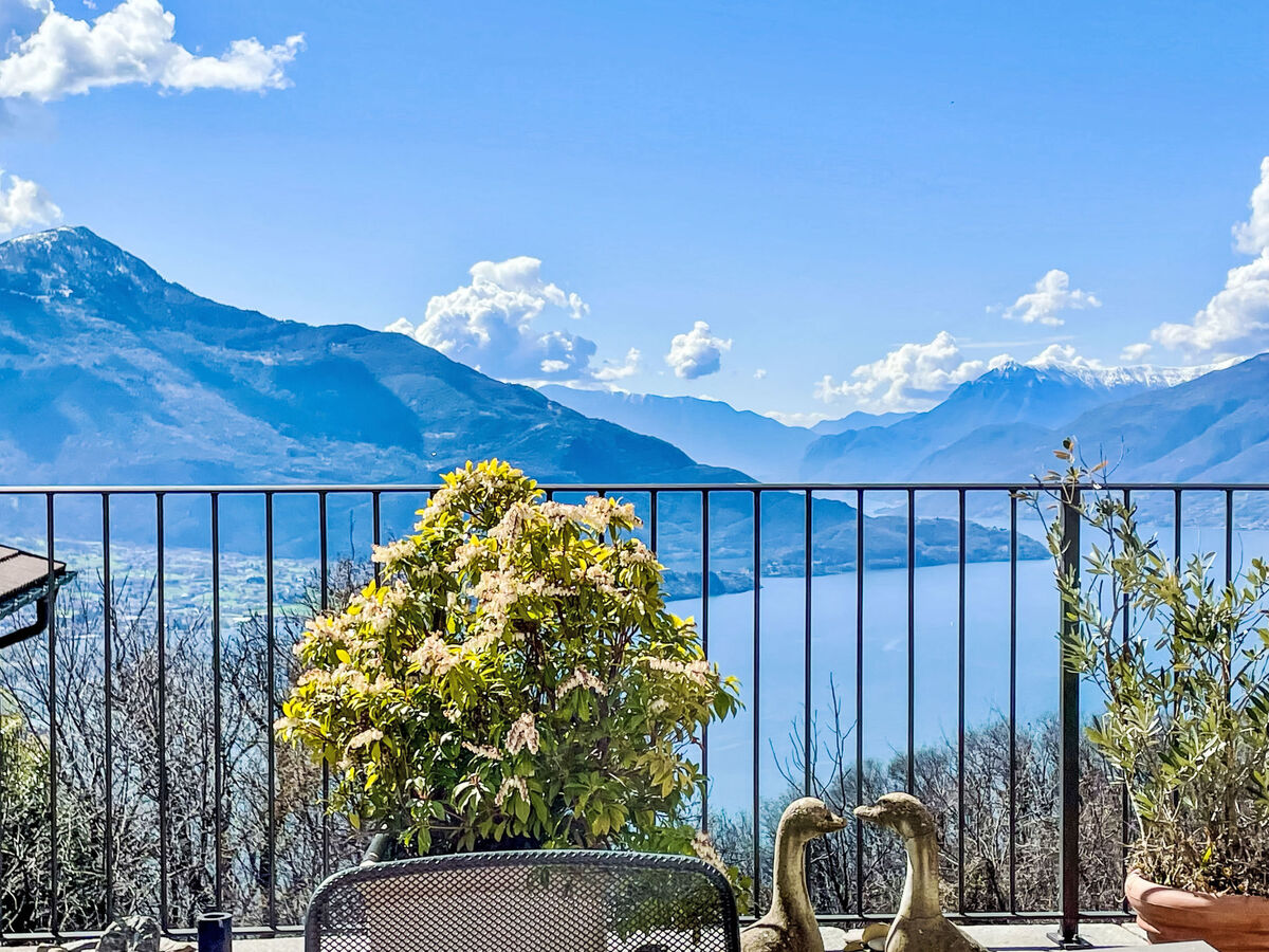 Appartement Buongusto – vue lac, terrasse 35 m² en montagne - Photo 2