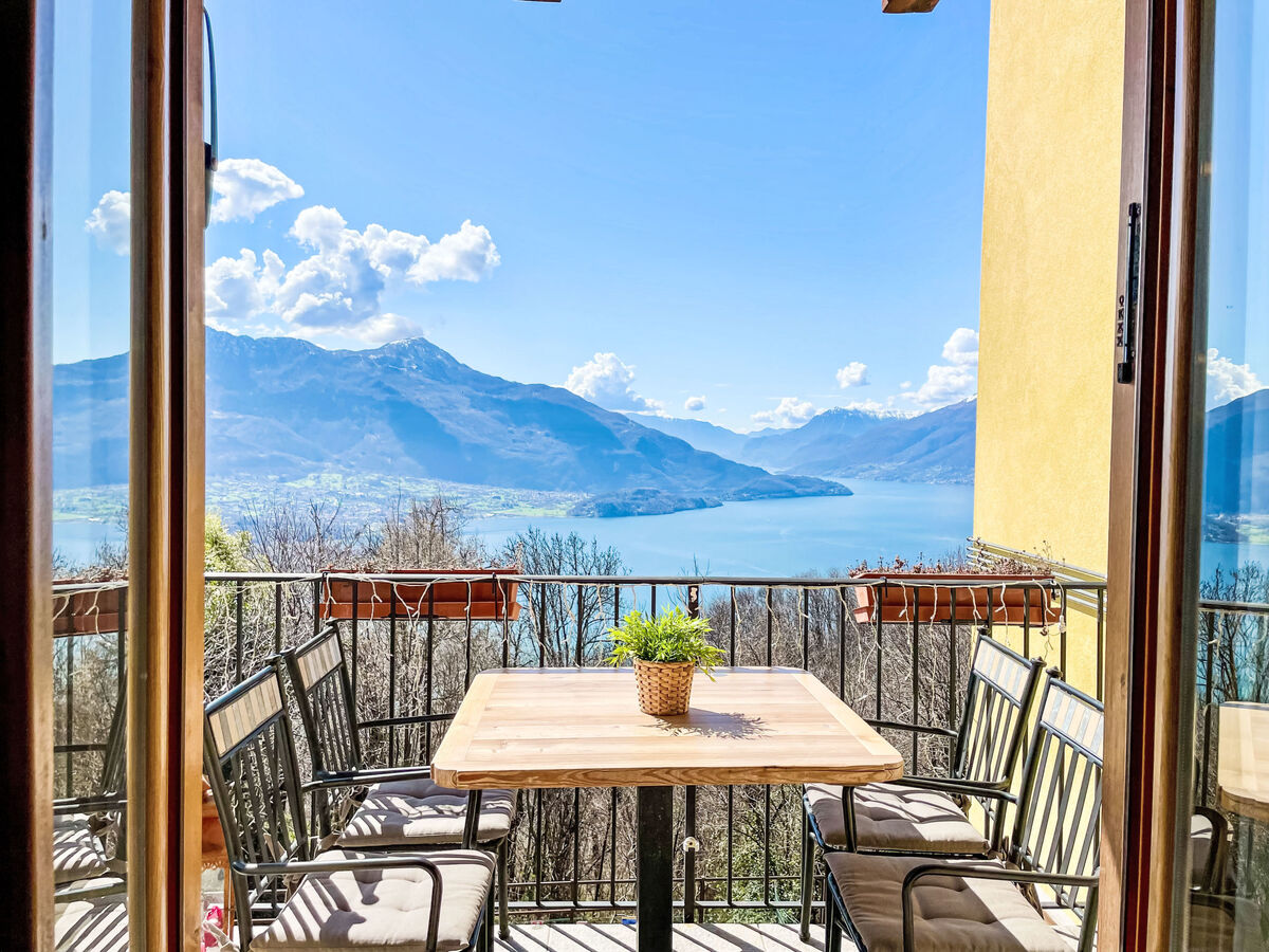 Appartement Buongusto – vue lac, terrasse 35 m² en montagne - Photo 10