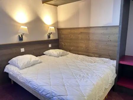 Appartement 5 pièces Risoul 1850, 8 couchages, piscine et sauna : photo 8