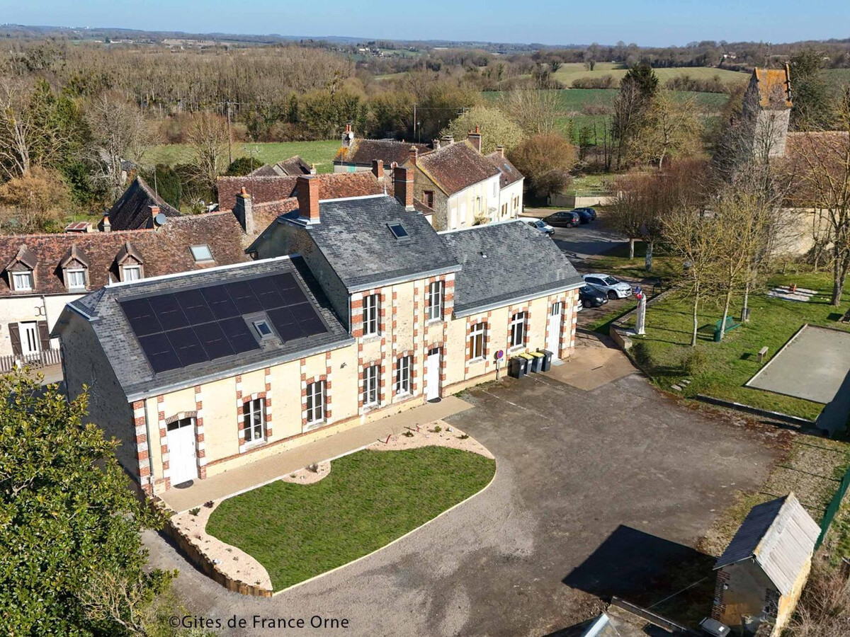 Grand gîte PMR au cœur du Perche, 15 pers., salle réunion - Photo 1