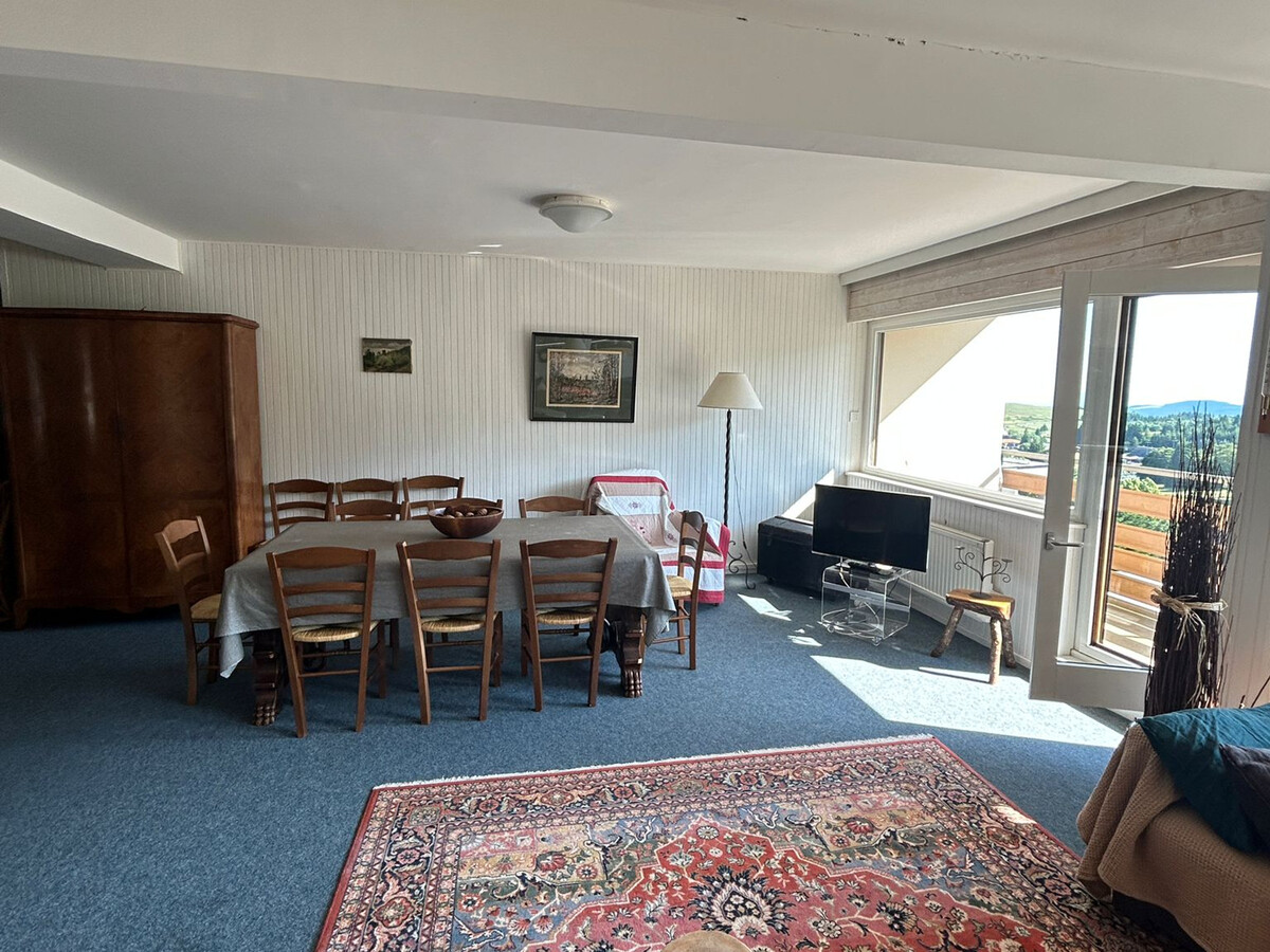 Appartement 100m² centre Super Besse, 8 pers, local à skis - Photo 10