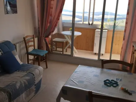 Location appartement à Besse et Saint Anastaise Super Besse, Studio avec loggia à Super Besse, proche des pistes