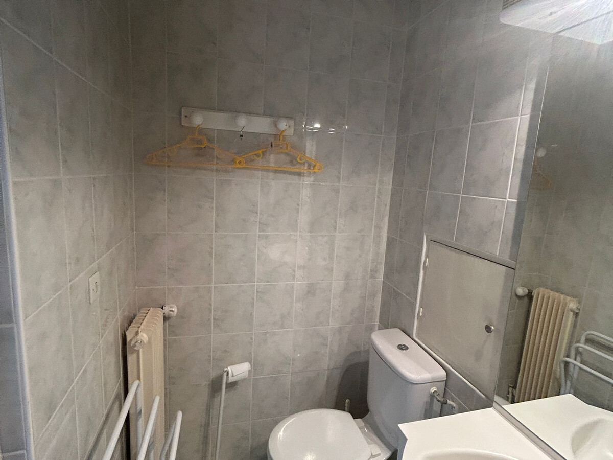 Studio 20 m² aux pieds des pistes à Super Besse - Photo 11