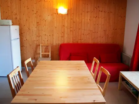 Appartement 2 Chambres + Cabine, Parking Couvert à Super Besse : photo 4