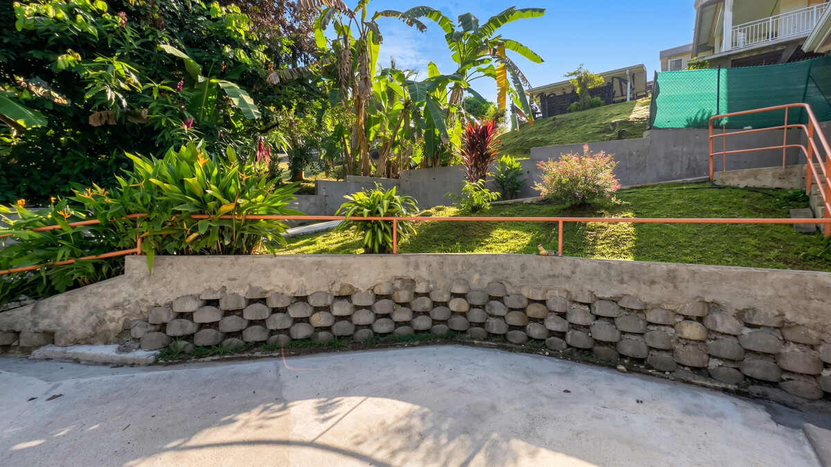 Appartement avec terrasse et jardin clôturé au Lamentin, Martinique - Photo 16