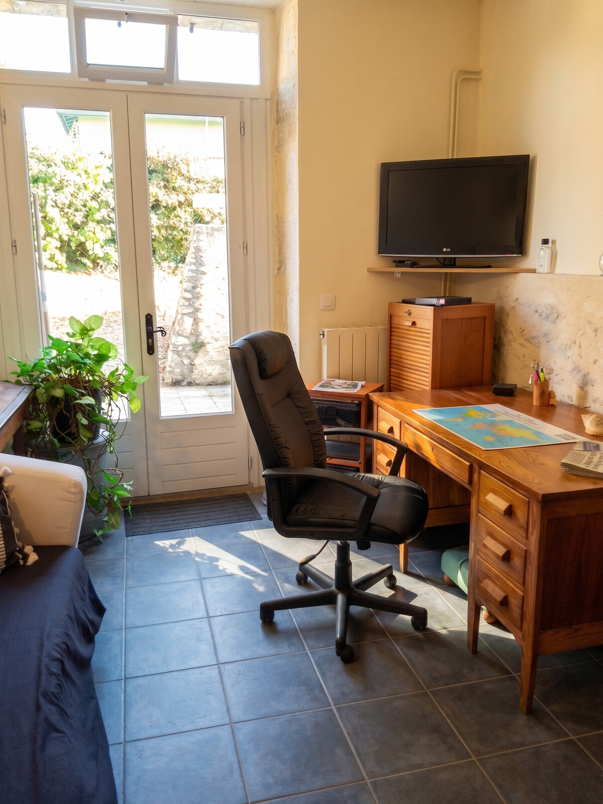 Maison avec jardin clôturé et barbecue à Vic-Fezensac - Photo 5