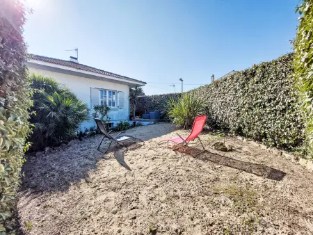 Maison rénovée à Fromentine, à 100 m de la plage : photo 17