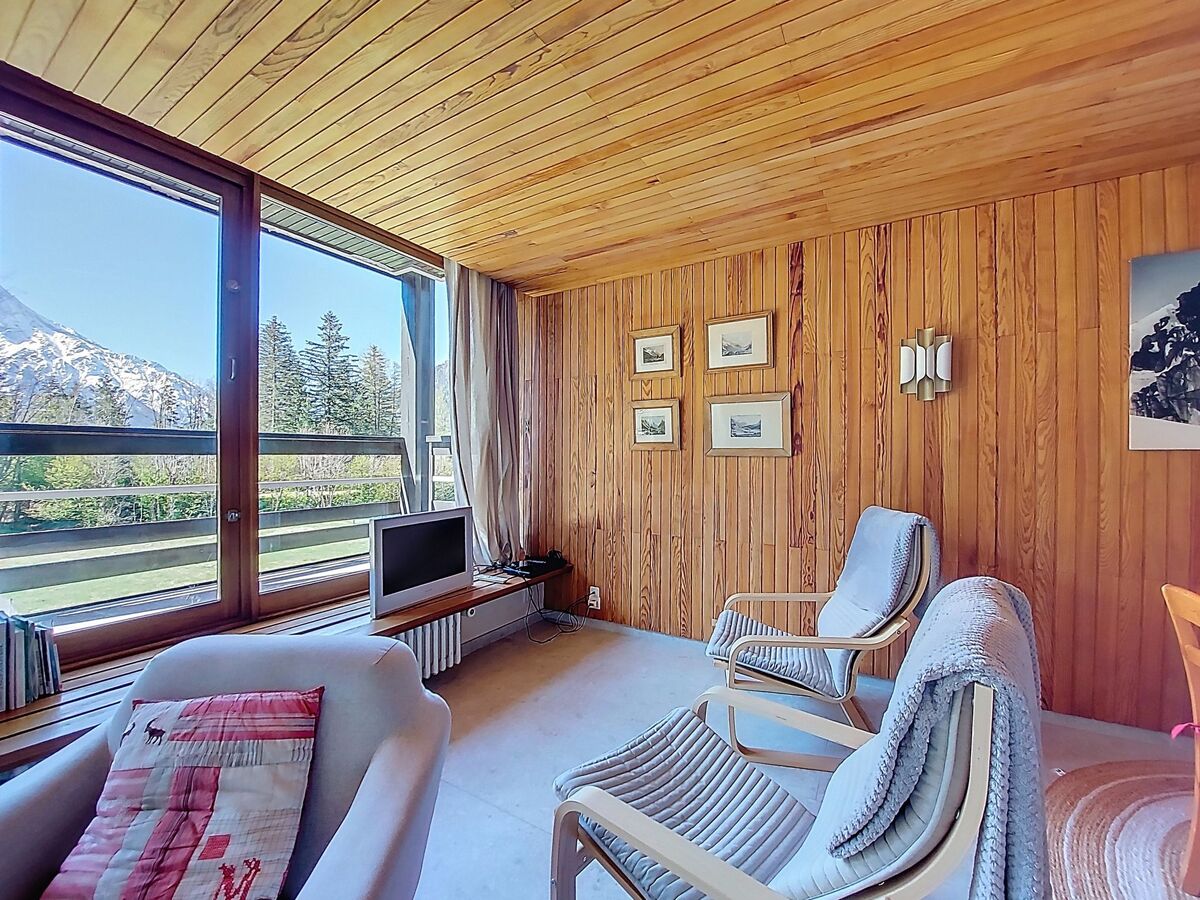 Appartement aux Praz-de-Chamonix, vue montagne et piscine - Photo 8