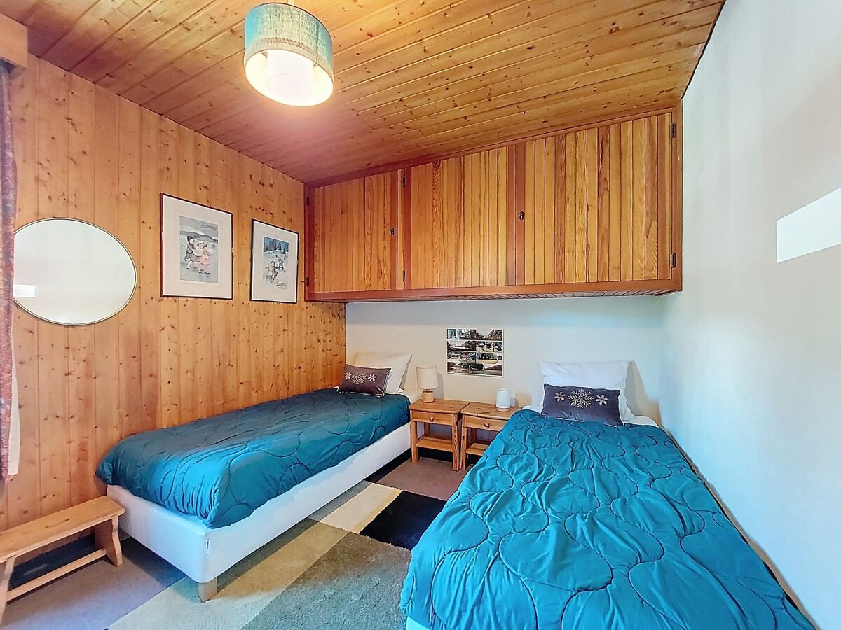 Appartement aux Praz-de-Chamonix, vue montagne et piscine - Photo 9