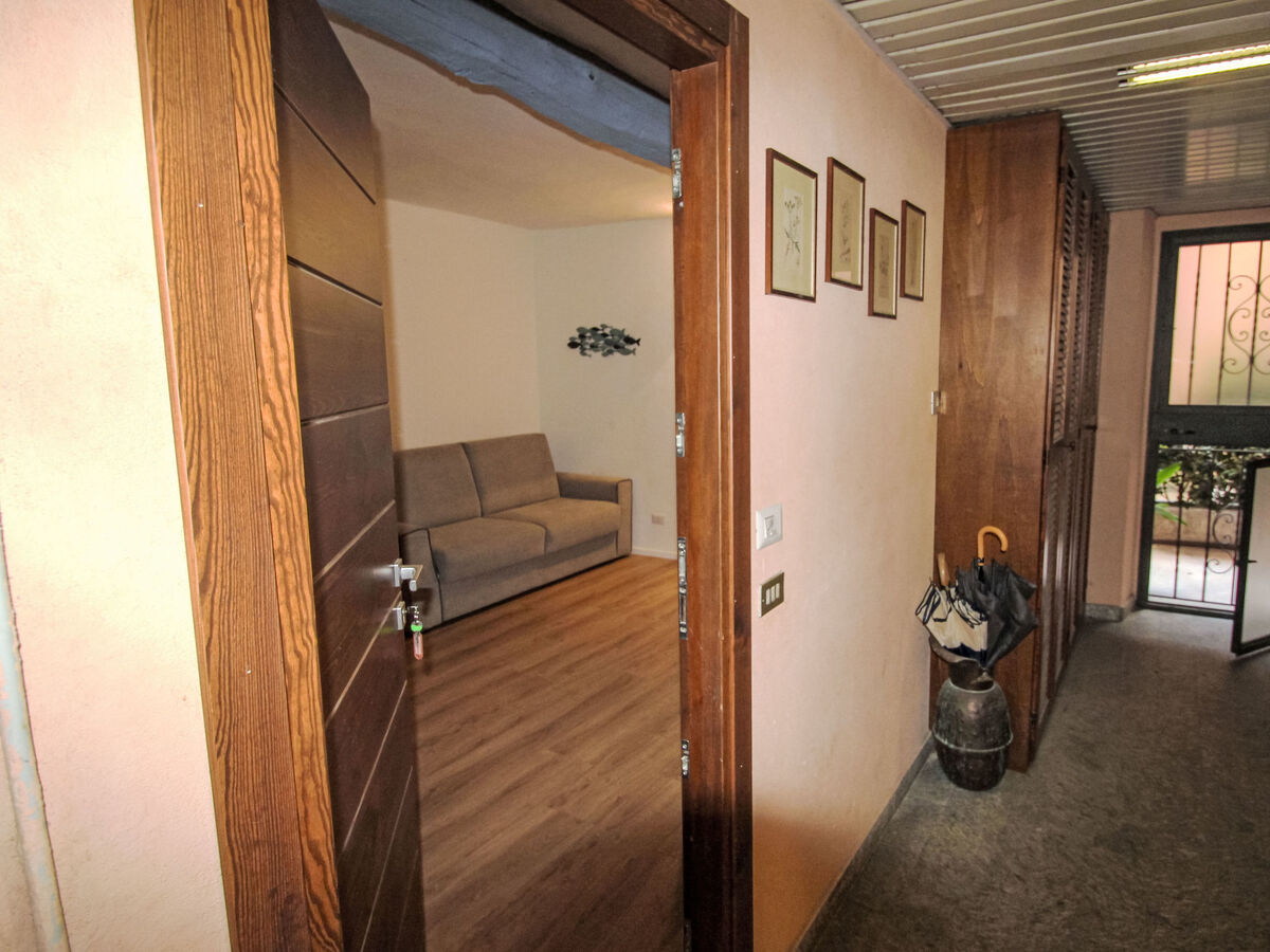 Azzurra, studio rénové 30m² à 90m du lac - Photo 14