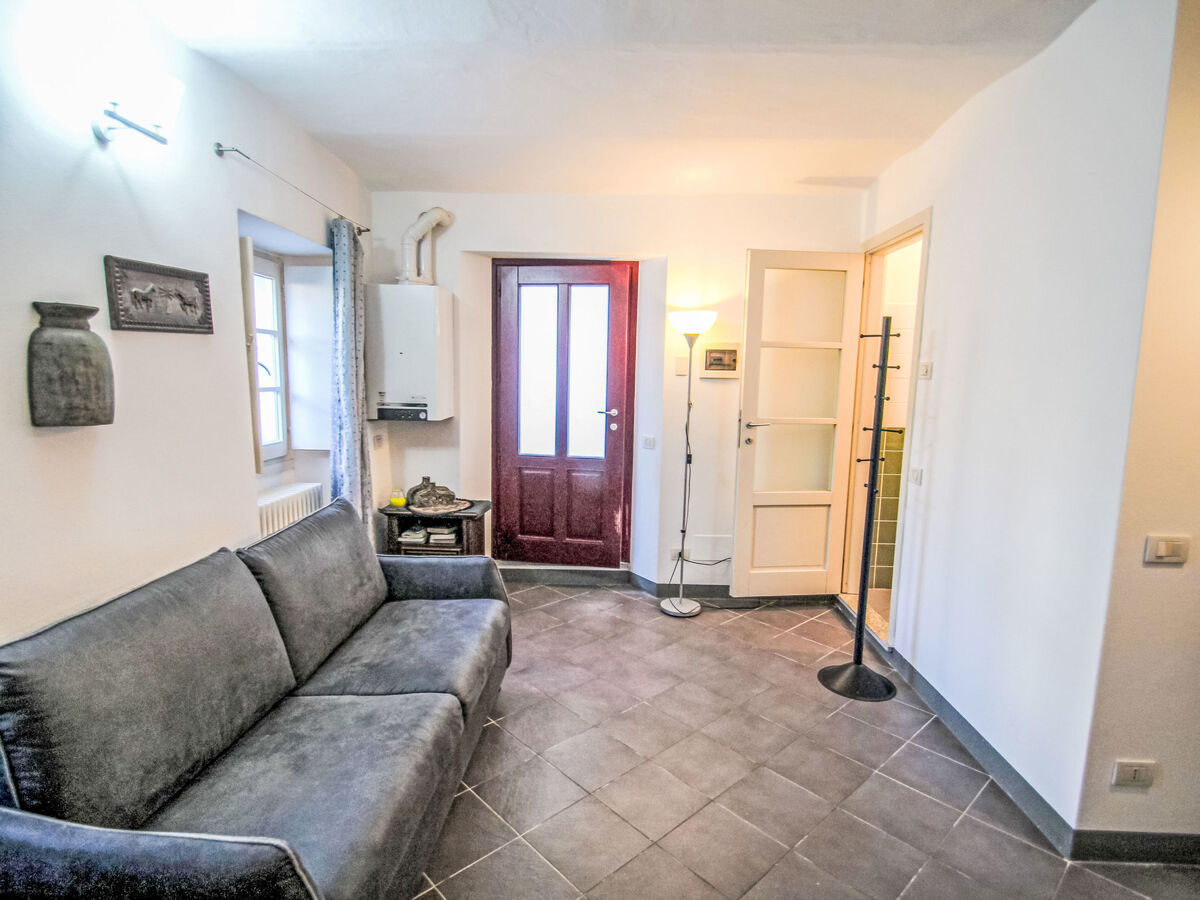 Studio Bordeaux à Castelveccana, 30 m² près du lac - Photo 6