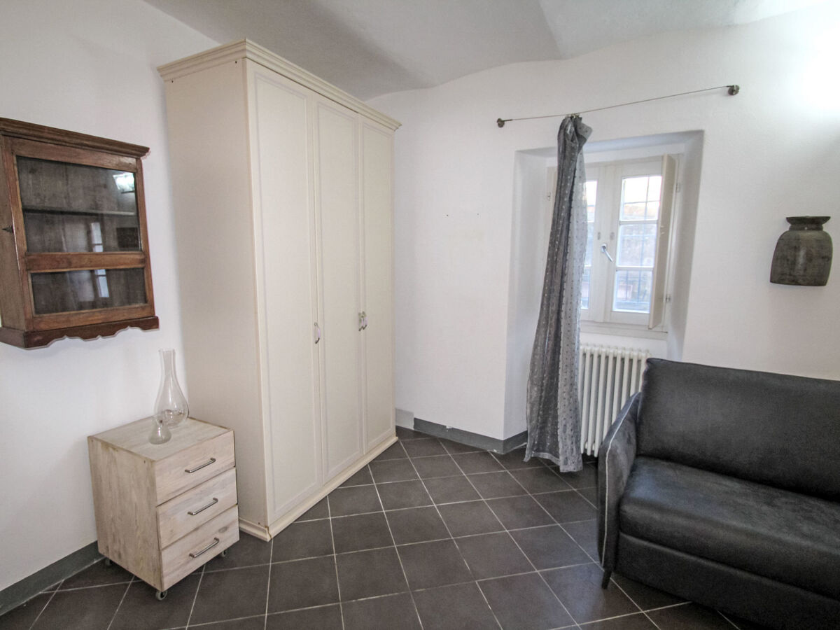 Studio Bordeaux à Castelveccana, 30 m² près du lac - Photo 7