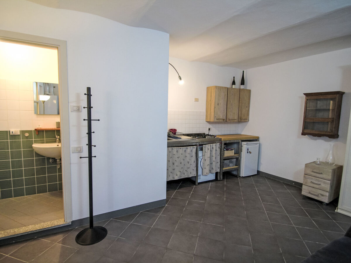 Studio Bordeaux à Castelveccana, 30 m² près du lac - Photo 10