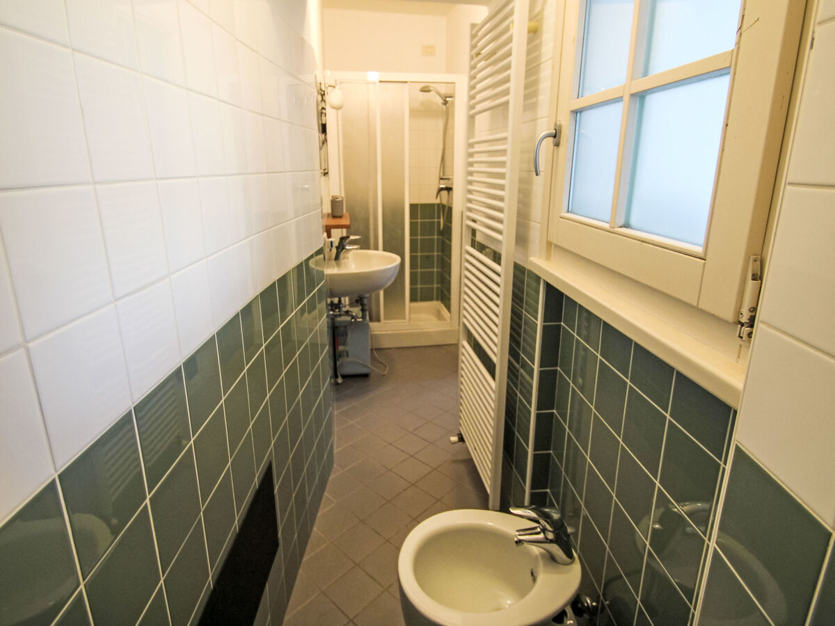 Studio Bordeaux à Castelveccana, 30 m² près du lac - Photo 12