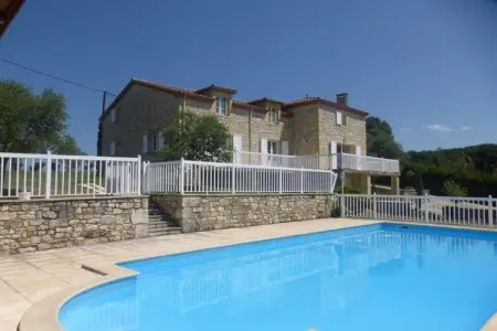 Villa Marguerite : maison 19 personnes avec piscine à Monségur : photo 2