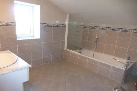 Villa Marguerite : maison 19 personnes avec piscine à Monségur : photo 13