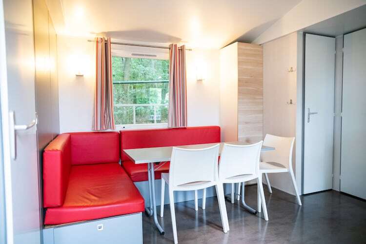 Chalet 6 pers. en parc forestier près d'Olloy-sur-Viroin - Photo 4