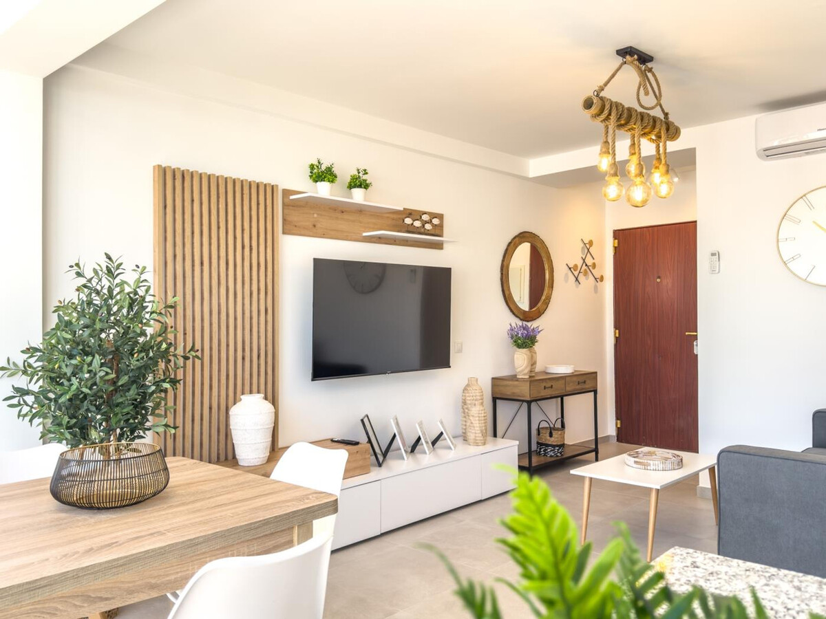 Appartement vue montagne à Estepona, 1 chambre - Photo 1
