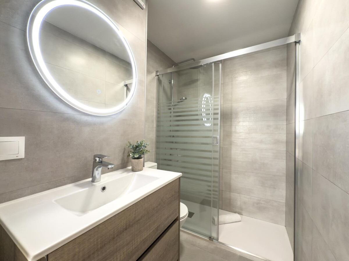 Appartement vue montagne à Estepona, 1 chambre - Photo 17