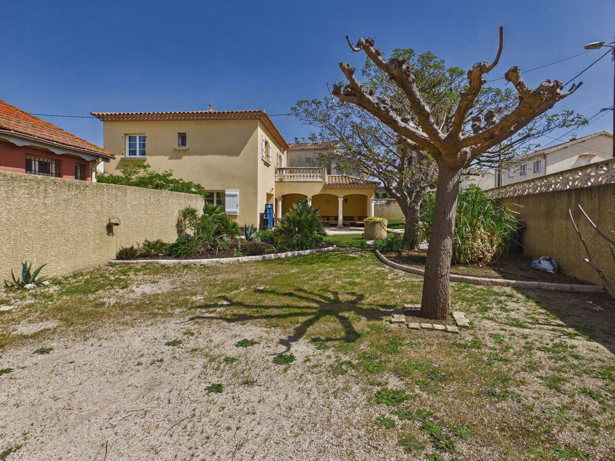 Maison 4 chambres à 50m de la mer, jardin et terrasse - Photo 2