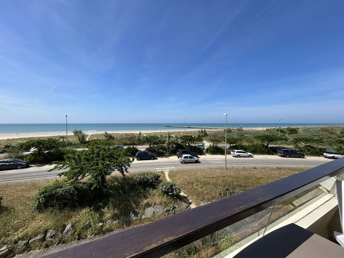 Studio face à la mer avec balcon et parking - Photo 18