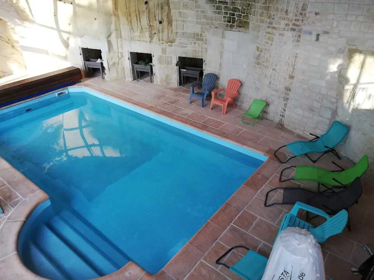 Villa 330 m² avec piscine privée chauffée et jacuzzi à Ranton - Photo 4