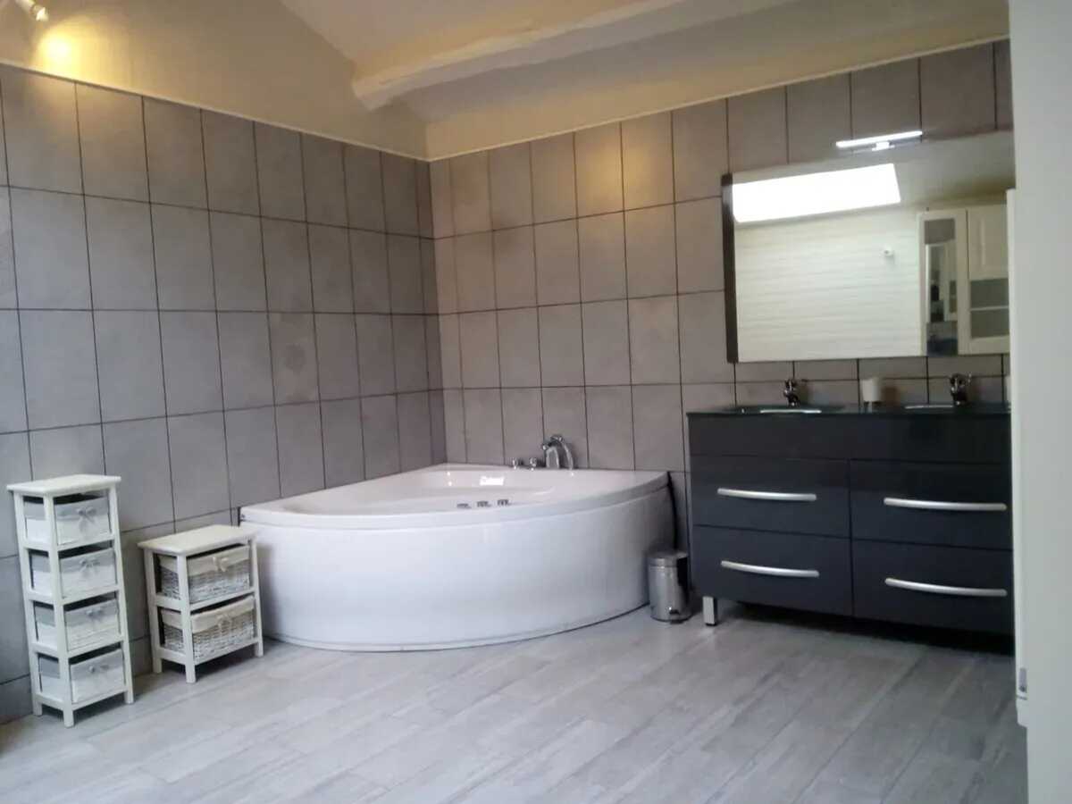Villa 330 m² avec piscine privée chauffée et jacuzzi à Ranton - Photo 8