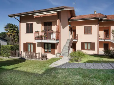 Location appartement à Porto Valtravaglia, Casa Rigo