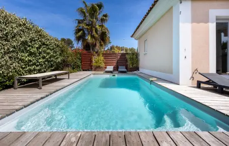 Location Maison 6 personnes à Saint Raphael - Photo 1