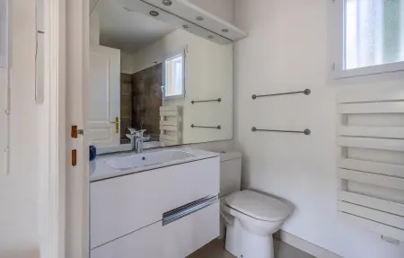 Location Maison 6 personnes à Saint Raphael - Photo 20