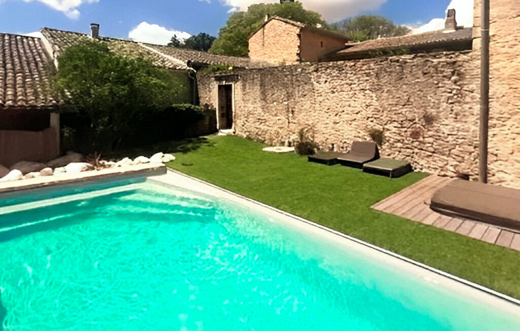Maison de campagne avec piscine chauffée à Sabran - Photo 1