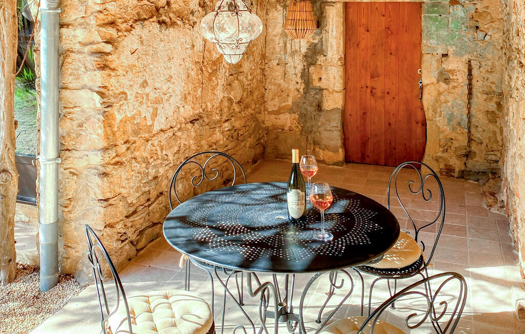 Maison de campagne avec piscine chauffée à Sabran - Photo 3