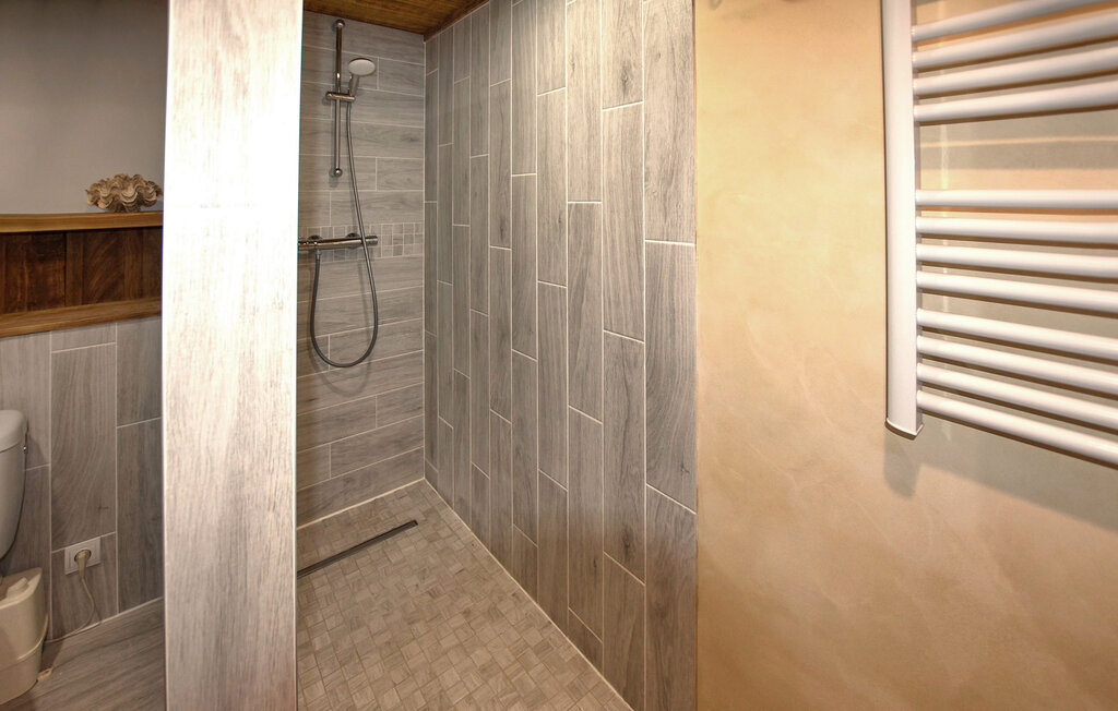Maison de campagne avec piscine chauffée à Sabran - Photo 14