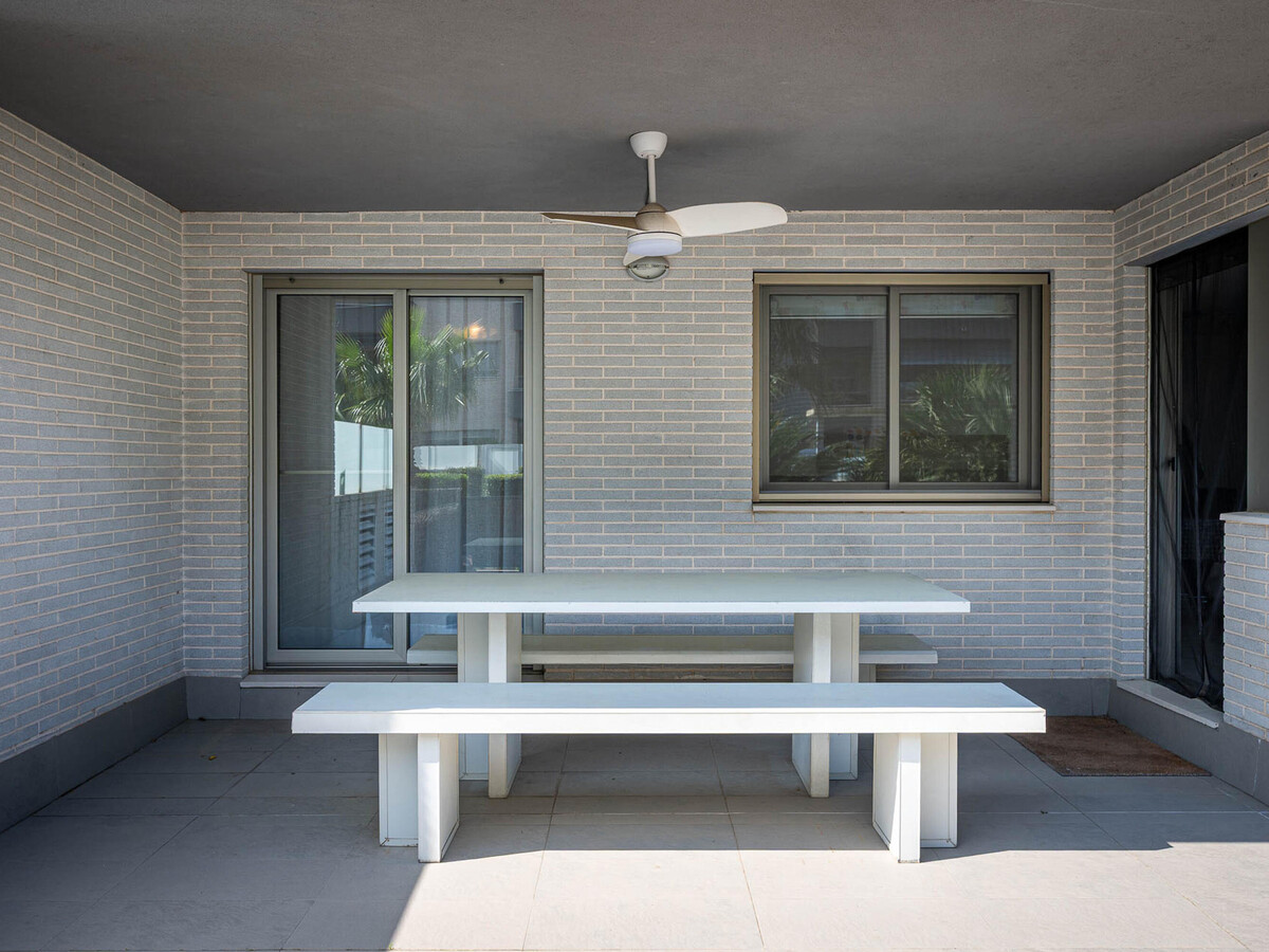 Appartement rez-de-chaussée avec jardin et accès piscine - Photo 6