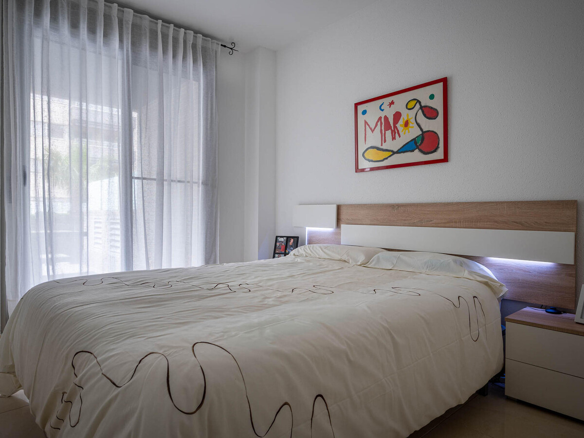 Appartement rez-de-chaussée avec jardin et accès piscine - Photo 10