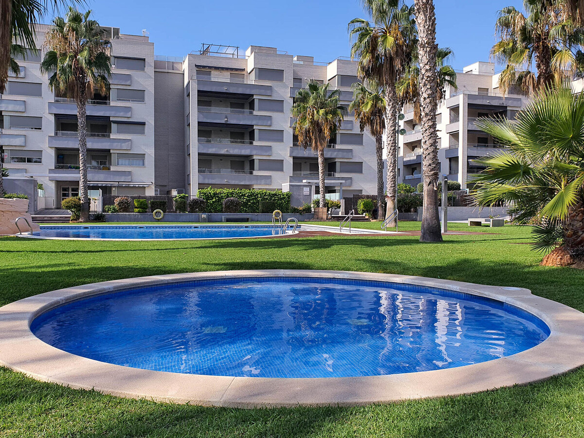 Appartement rez-de-chaussée avec jardin et accès piscine - Photo 33