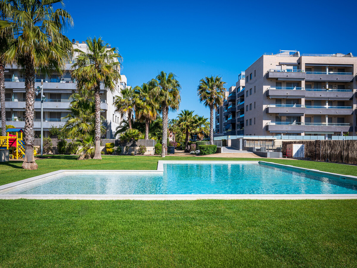 Appartement rez-de-chaussée avec jardin et accès piscine - Photo 34