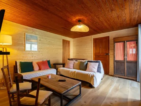 Maison à Génos pour 8, proche lac, jardin et poêle à bois - Photo 3