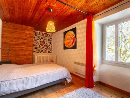 Maison à Génos pour 8, proche lac, jardin et poêle à bois - Photo 7