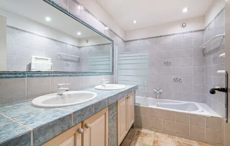 Maison 8 personnes à Saint Aygulf - Photo 19