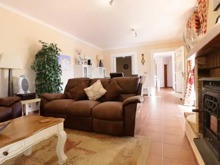 Villa familiale avec piscine privée et jardin à Pau, Costa Brava : photo 9