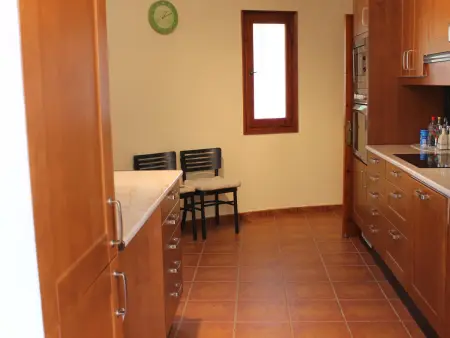 Villa familiale avec piscine privée et jardin à Pau, Costa Brava : photo 14