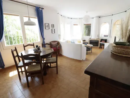 Villa 90m² avec piscine privée, baie de Roses : photo 29