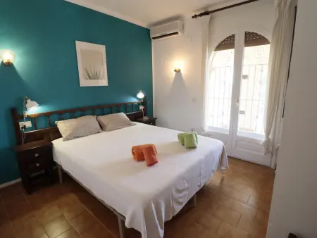 Villa 90m² avec piscine privée, baie de Roses : photo 35