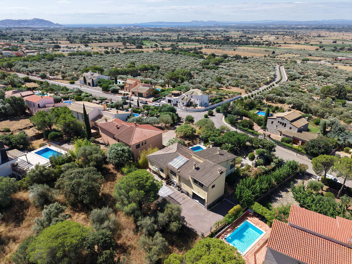 Villa 3 chambres, piscine et jardin à Pau - Photo 2