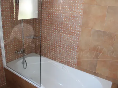 Villa moderniste de plain-pied avec piscine privée, Roses : photo 13