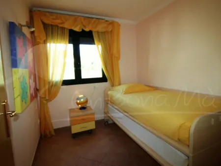 Villa moderniste de plain-pied avec piscine privée, Roses : photo 19
