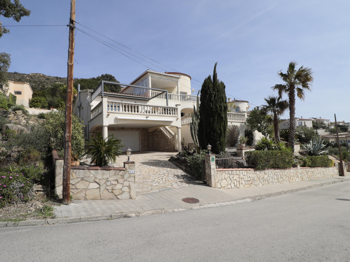 Villa 4 chambres avec piscine privée, vue baie de Roses - Photo 5